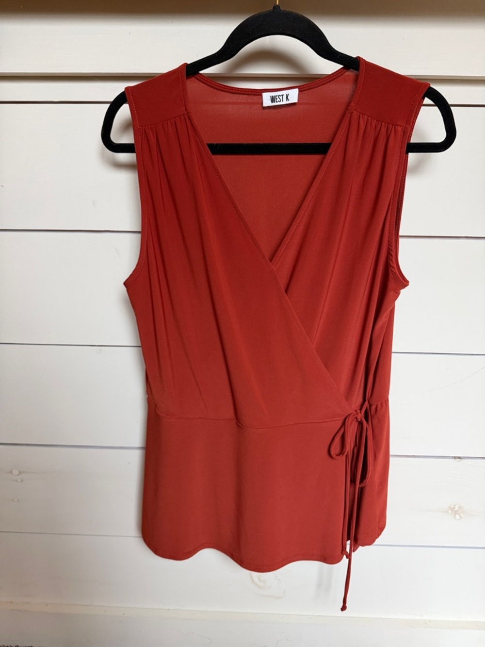 West K Women's Rust Wrap-Front Sleeveless 🧡❤️